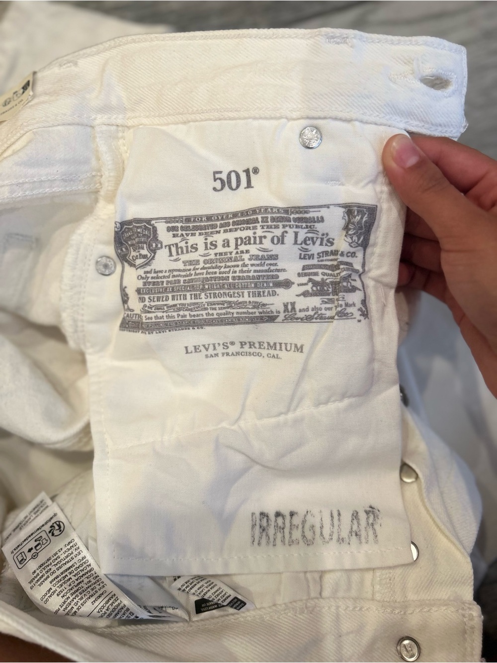 NWT Levi’s 501 Original Straight Leg Jeans, Women’s Size 0, W23 L30, Off White - Picture 10 of 13